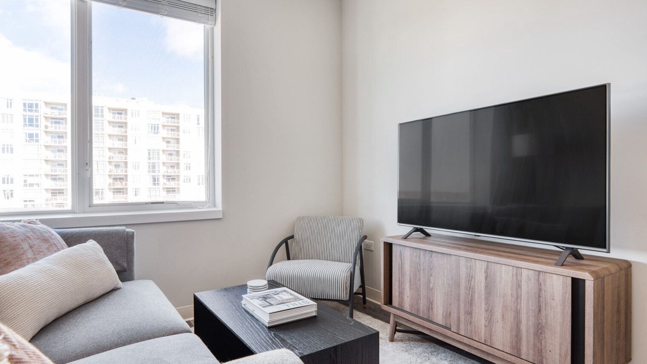 Photo of Livingroom in Edgewater