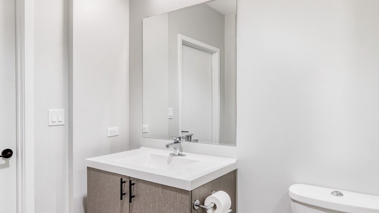 Photo of Bathroom in Edgewater