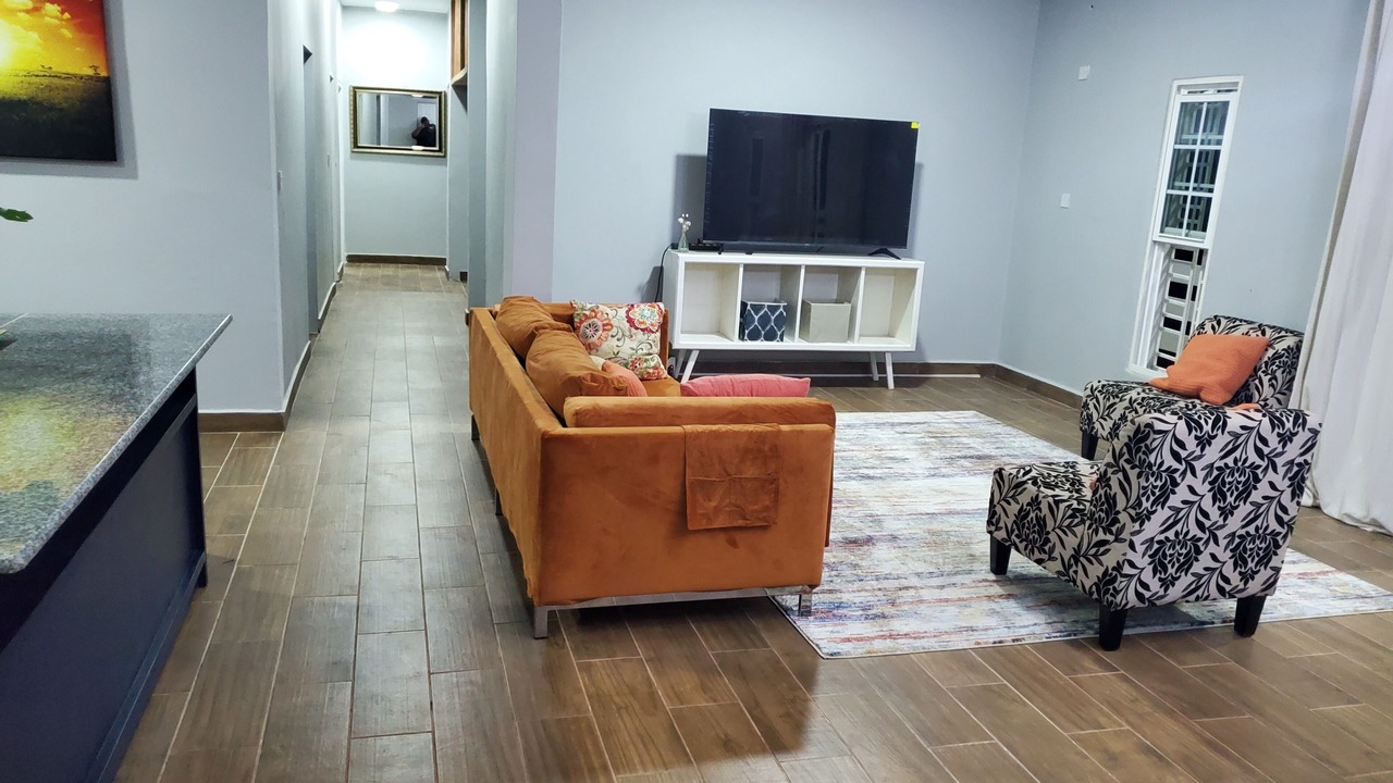 Photo of Livingroom in Freetown