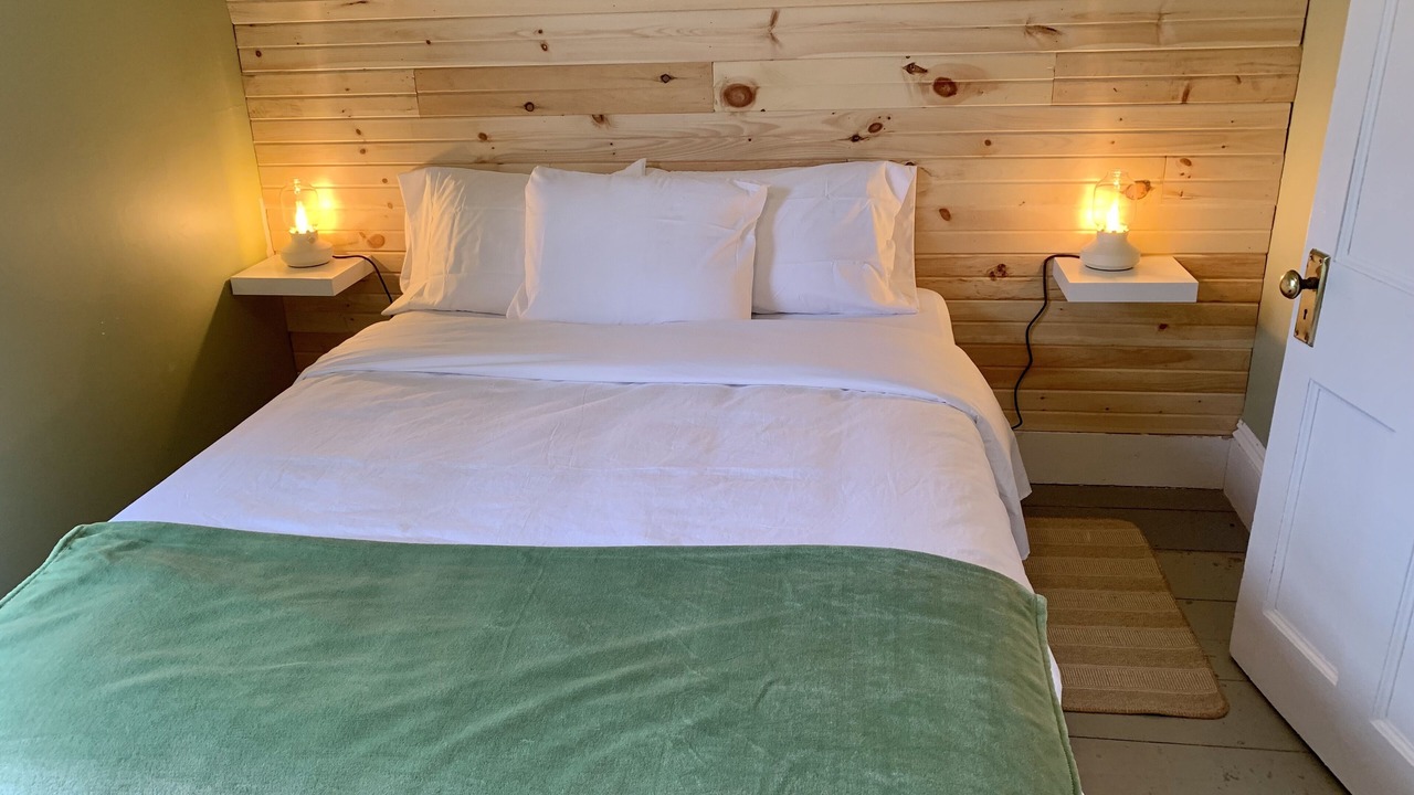 Photo of Bedroom in Cape Traverse