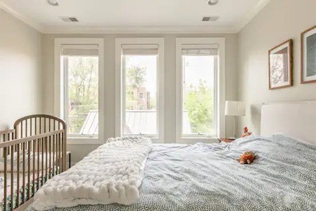 Photo of Bedroom in Lakeview