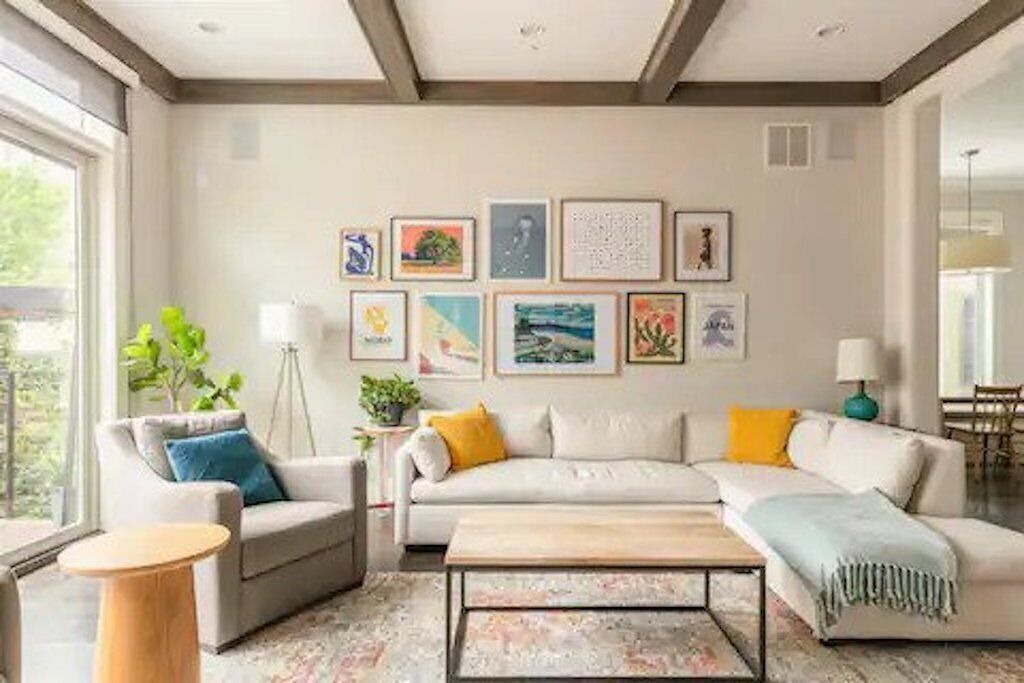 Photo of Bedroom in Lakeview