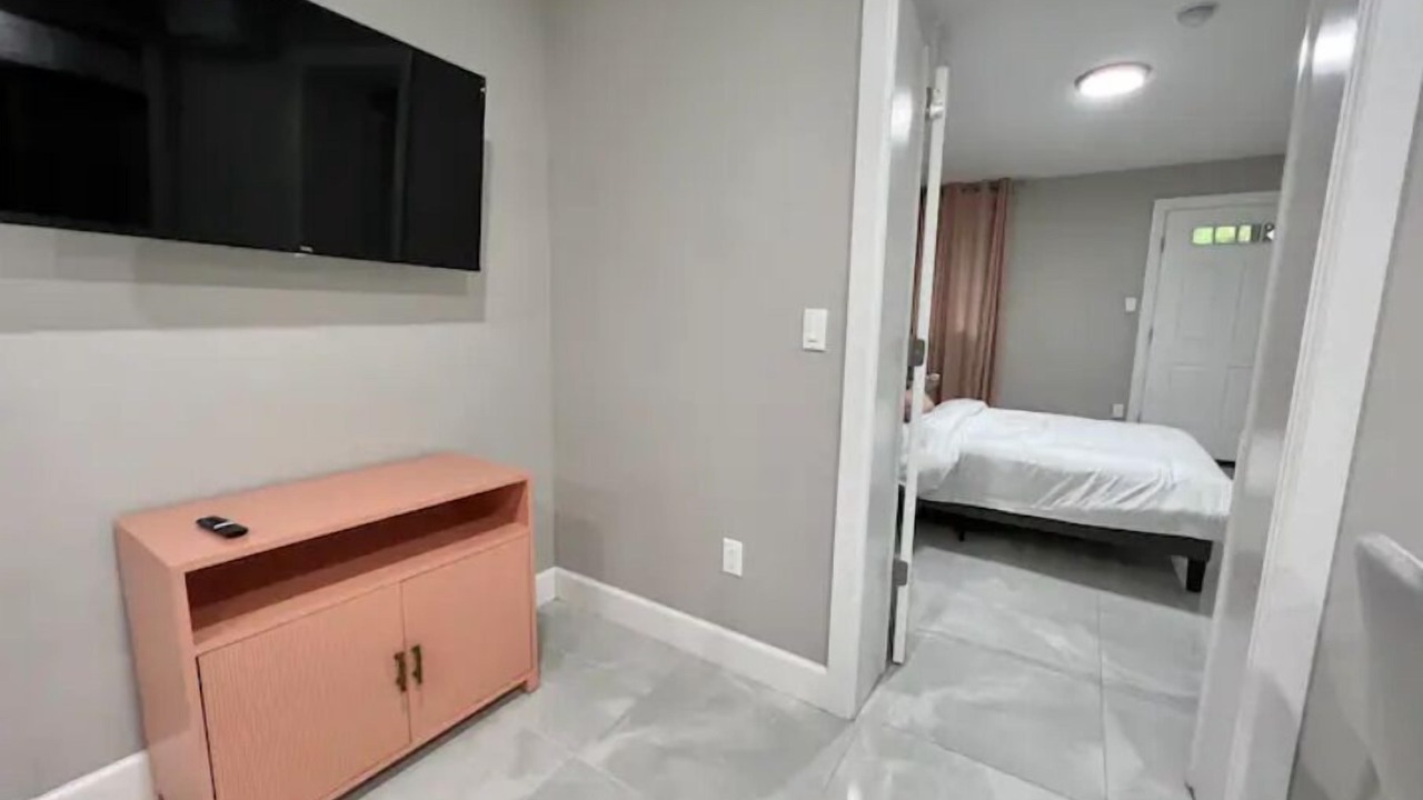 Photo of Bedroom in Albany