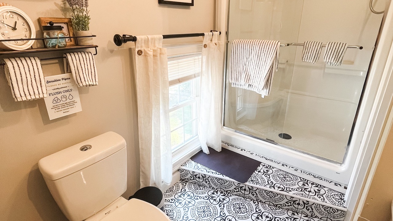 Photo of Bathroom in Higganum