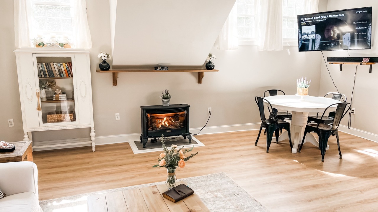 Photo of Livingroom in Higganum