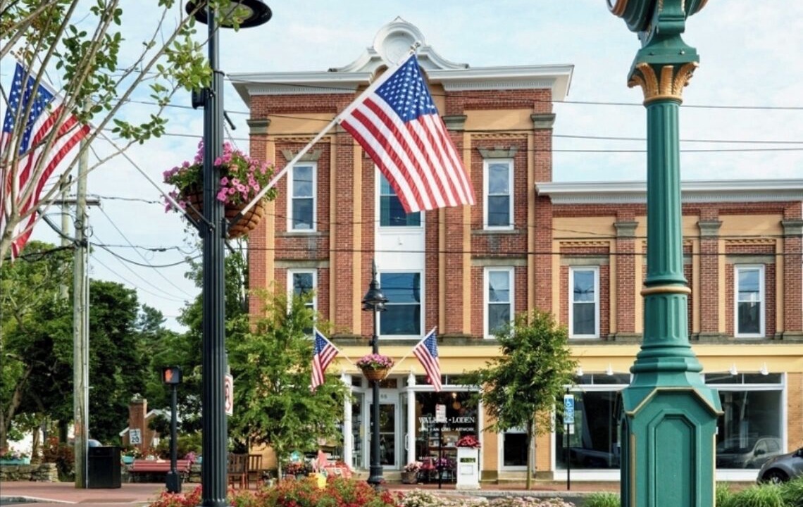 Photo of Others in Clinton