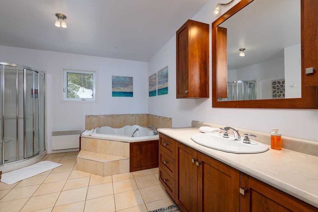 Photo of Bathroom in Saint Irenee