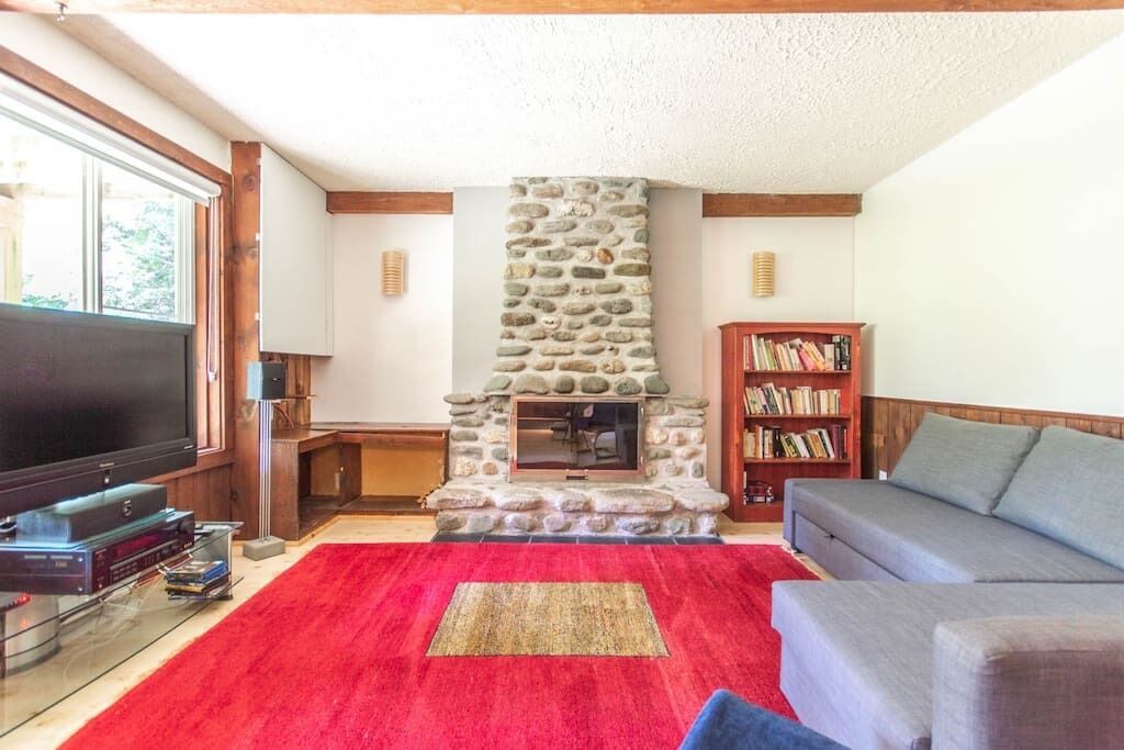 Photo of Livingroom in Sutton