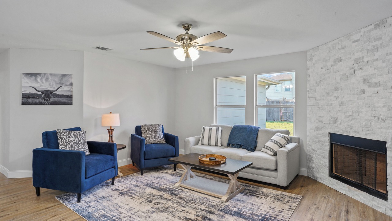Photo of Livingroom in McKinney