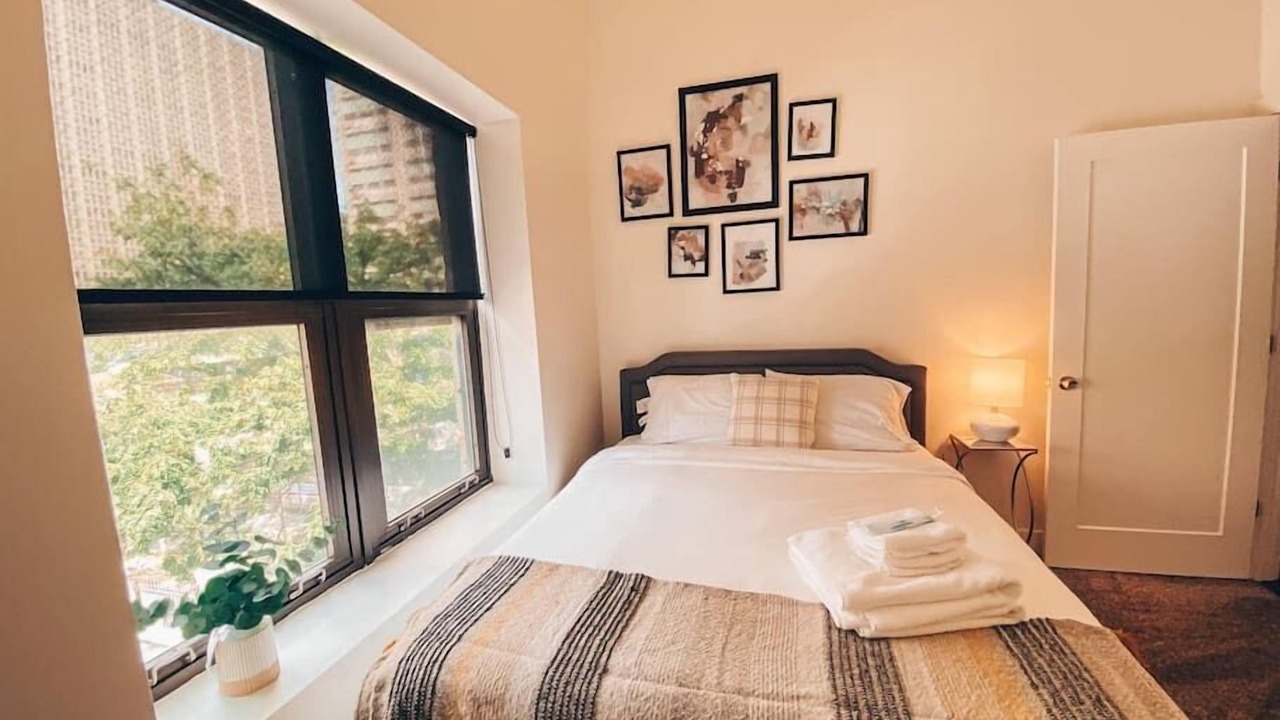 Photo of Bedroom in Near South Side