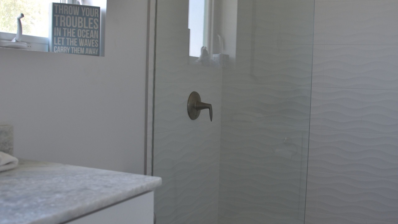 Photo of Bathroom in Bodden Town