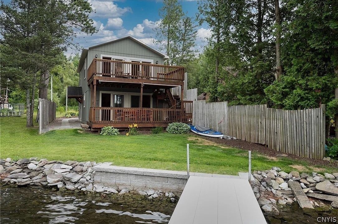 Photo of Outdoor in Town of Nelson
