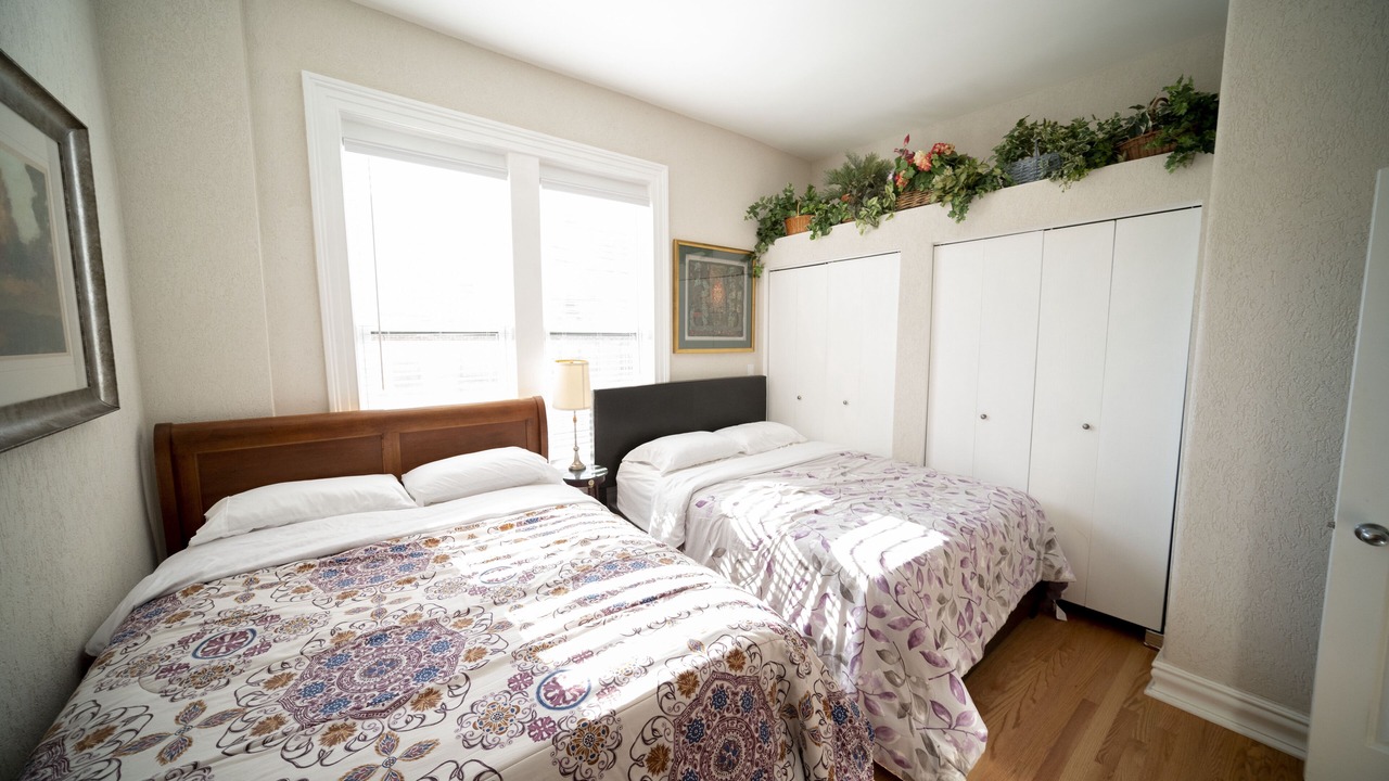 Photo of Bedroom in Lake View East