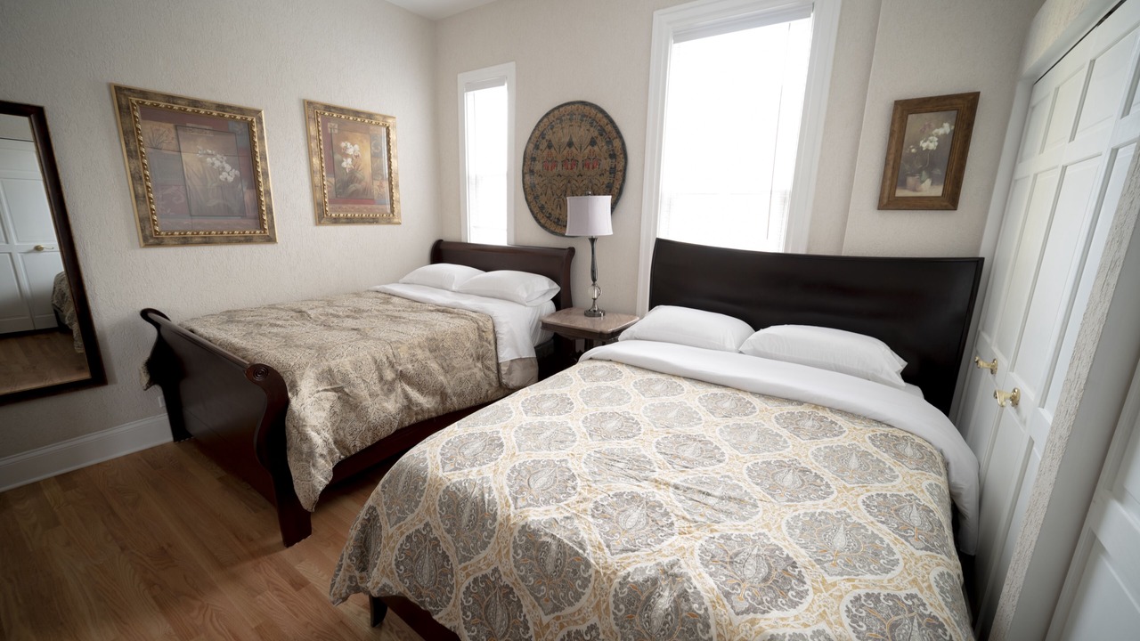 Photo of Bedroom in Lake View East