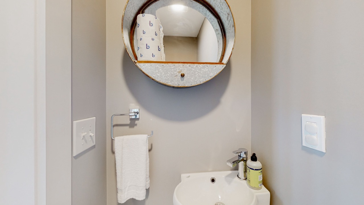 Photo of Bathroom in Barnard