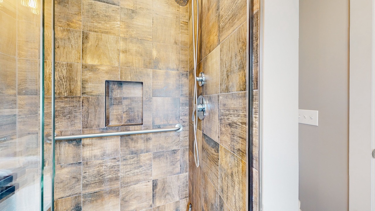Photo of Bathroom in Barnard