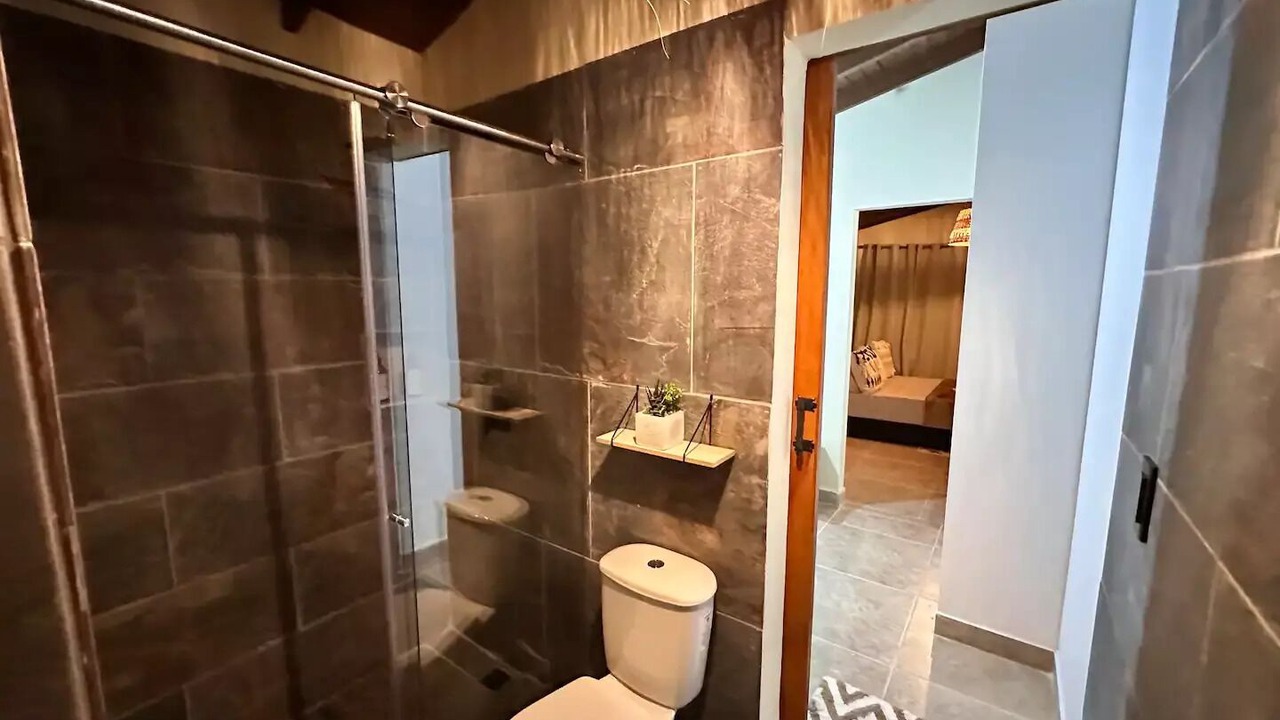 Photo of Bathroom in Lalinde