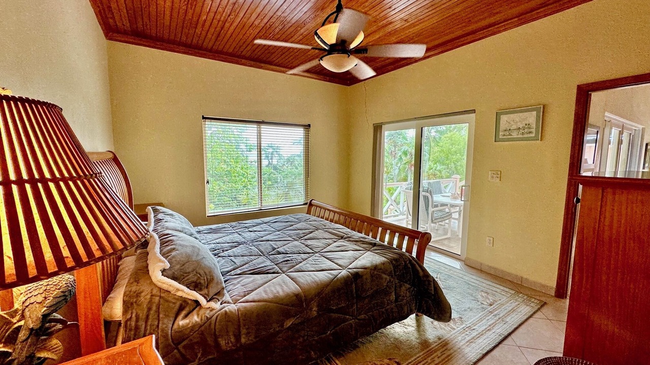 Photo of Bedroom in Winding Bay