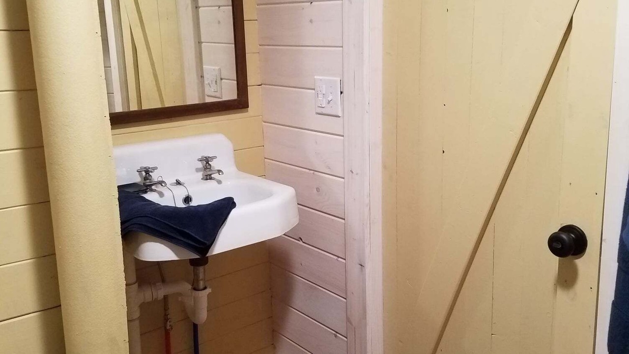 Photo of Bathroom in Barton