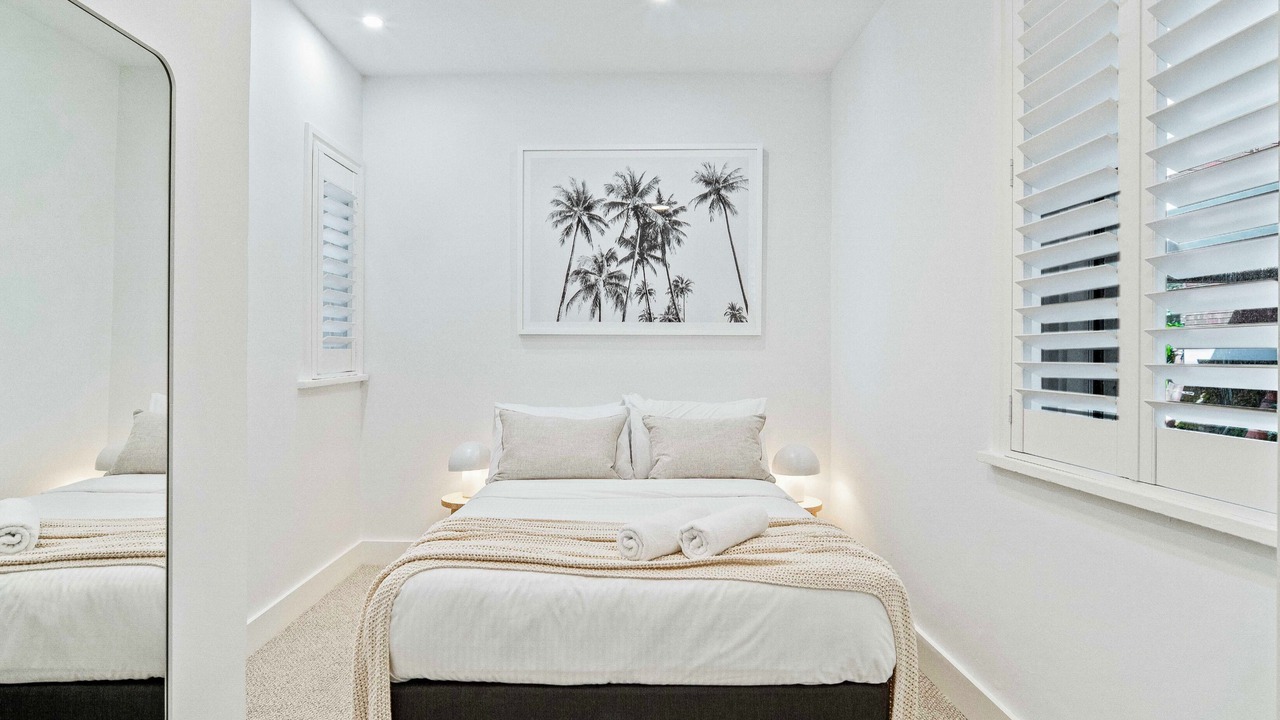 Photo of Bedroom in Elizabeth Bay