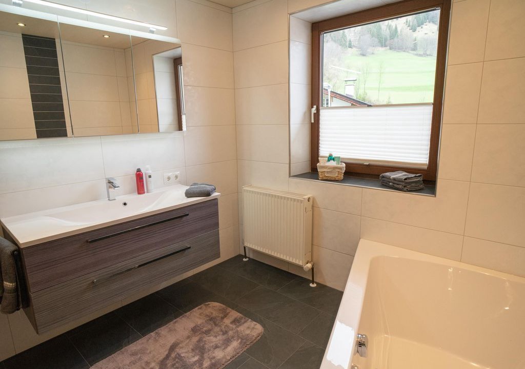 Photo of Bathroom in Gschnitz