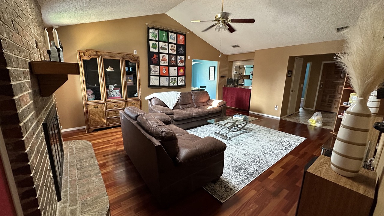 Photo of Bedroom in Allen