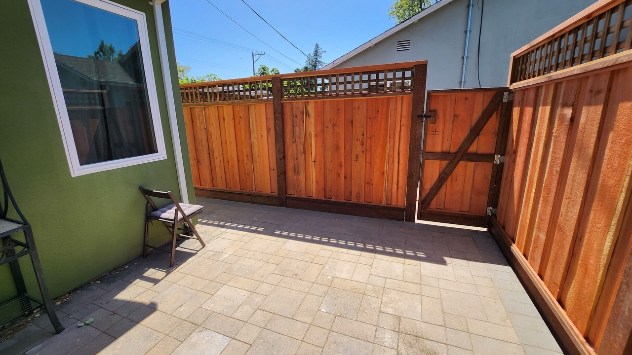 Photo of Patio Balcony in Redwood City
