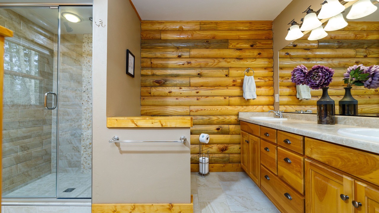 Photo of Bathroom in Waupaca
