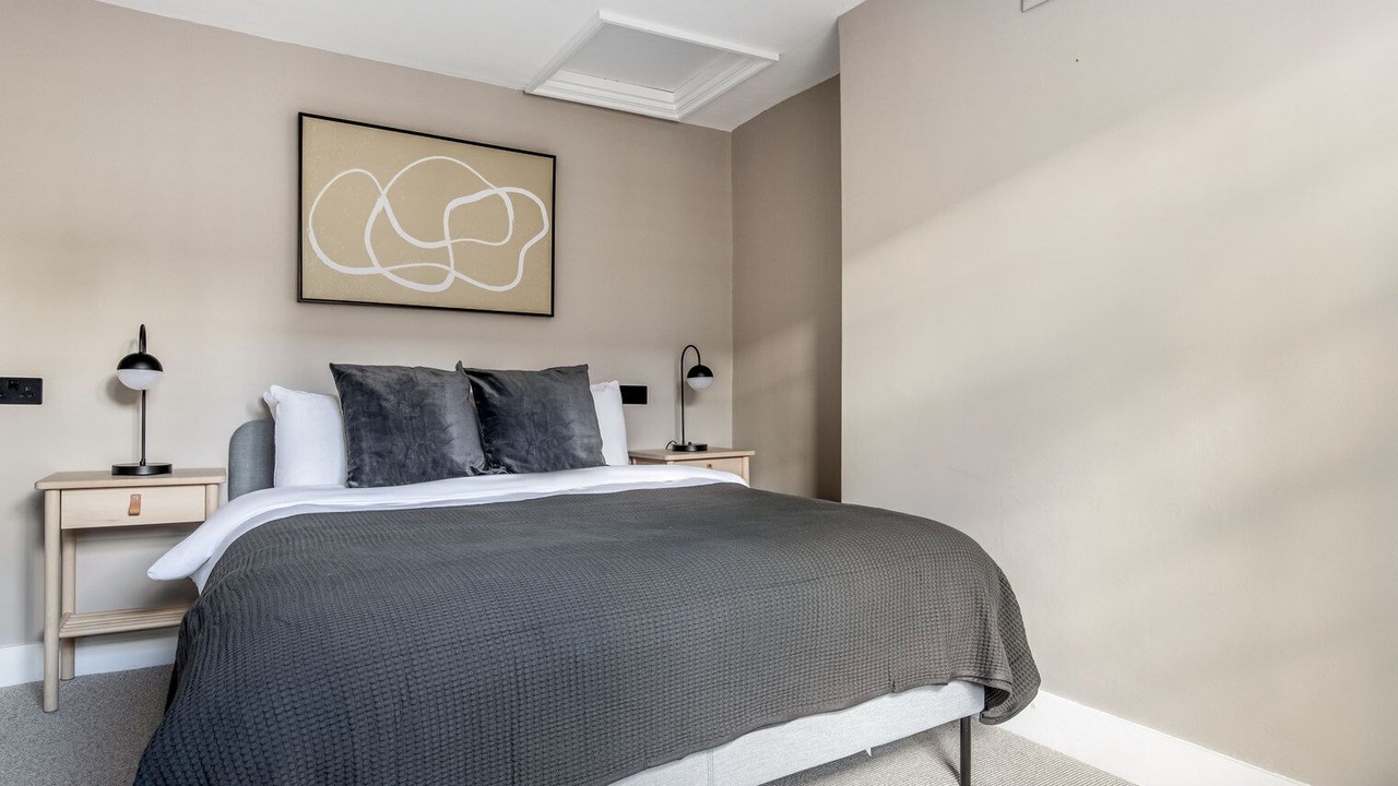 Photo of Bedroom in Wapping