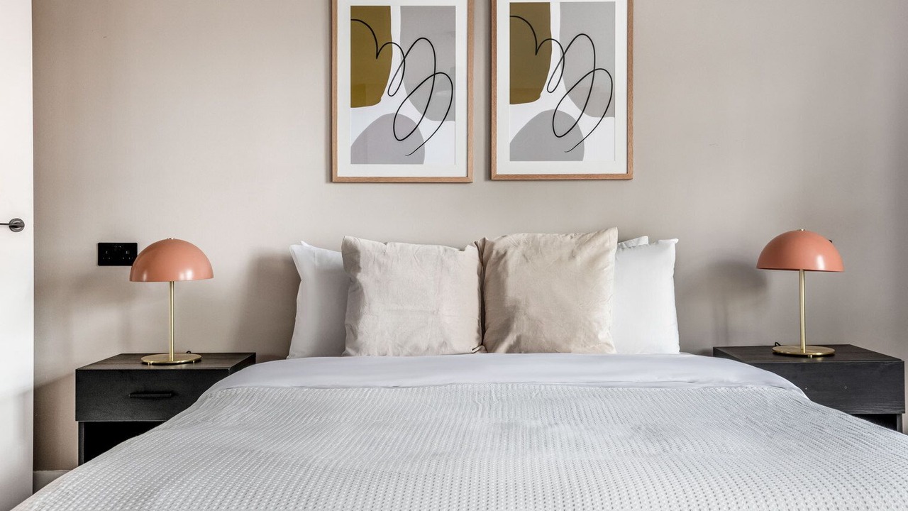Photo of Bedroom in Wapping