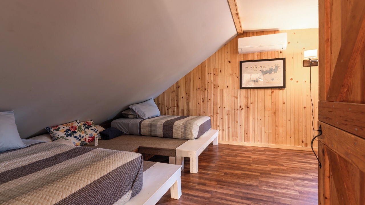 Photo of Bedroom in Wallenpaupauk Lake Estates