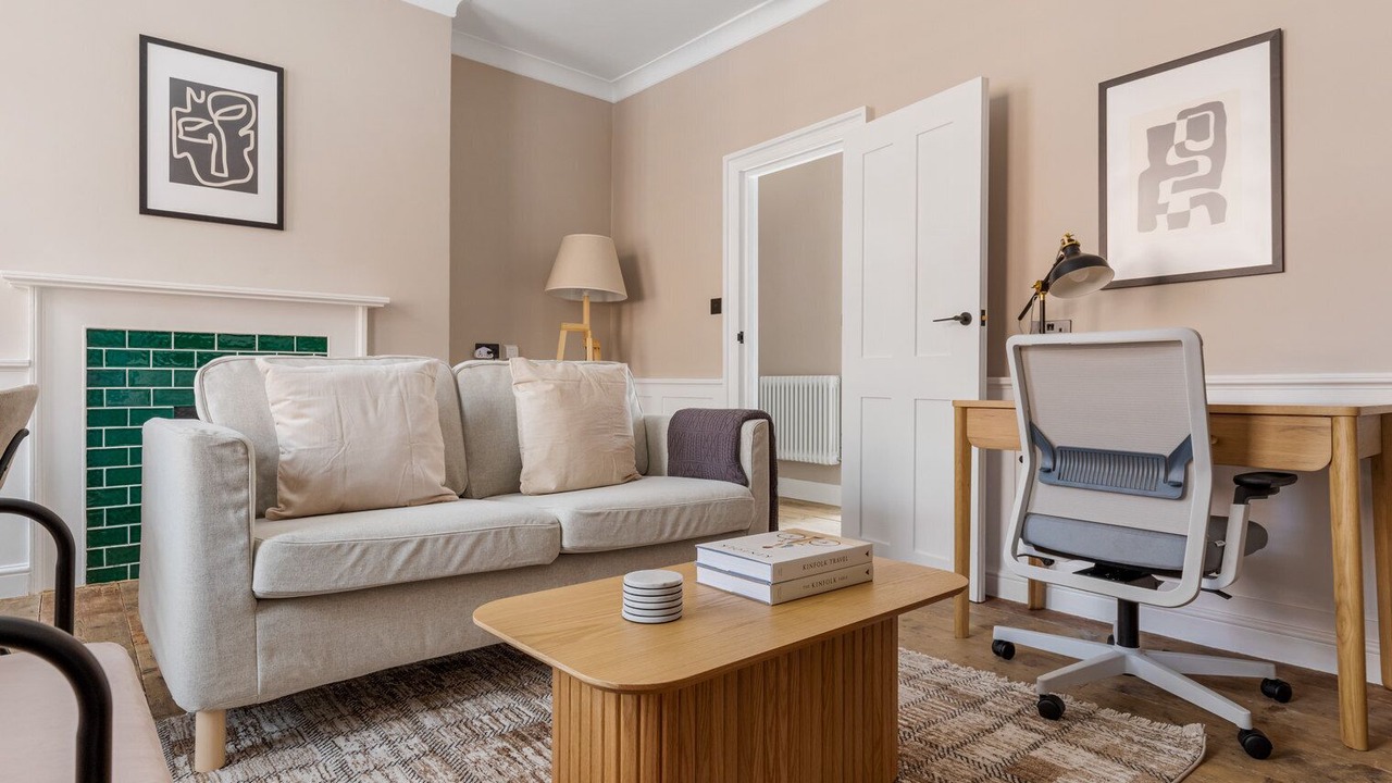 Photo of Livingroom in Wapping