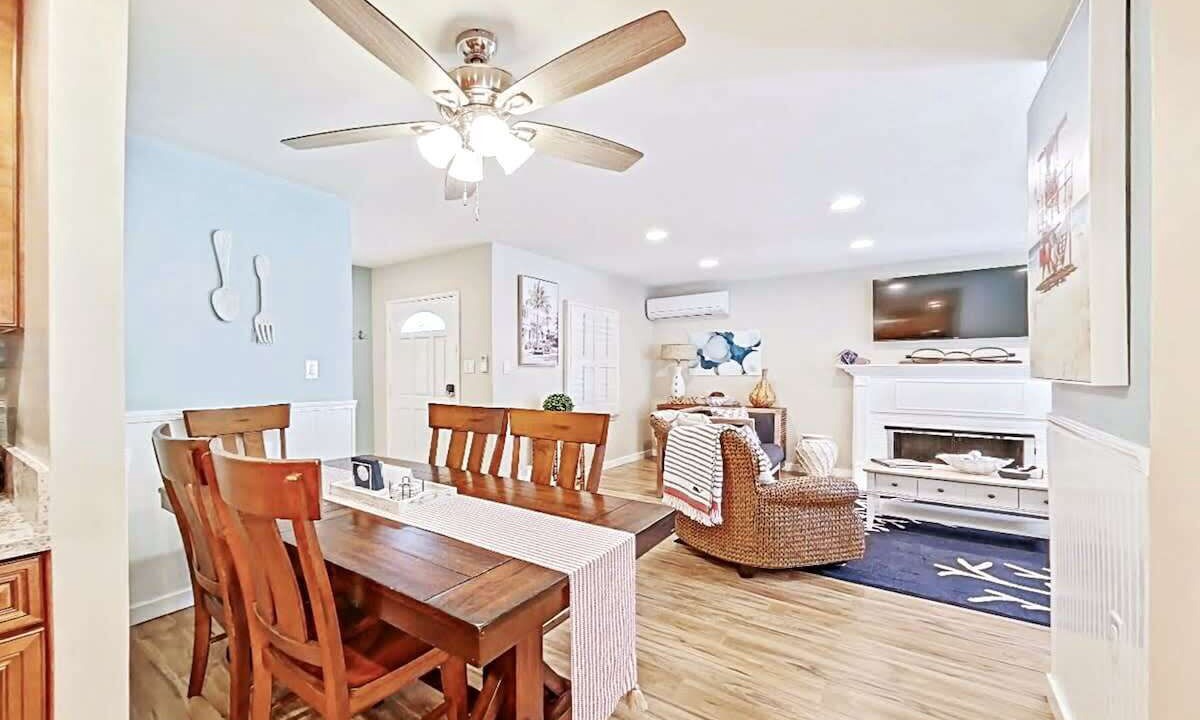 Photo of Livingroom in The Plaza