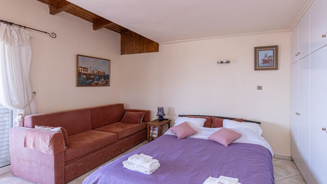 Photo of Bedroom in Varkiza