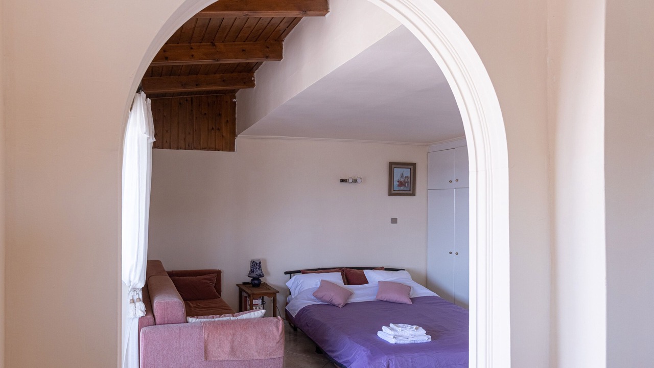 Photo of Bedroom in Varkiza