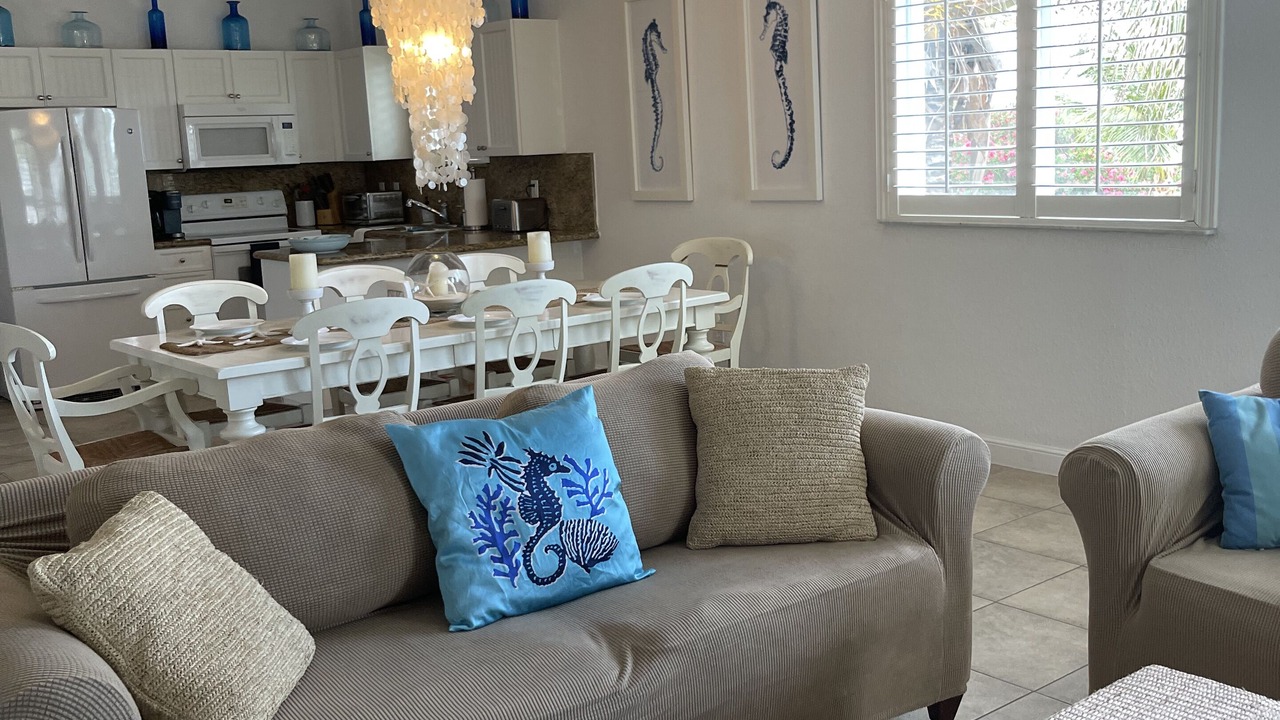 Photo of Livingroom in Alice Town