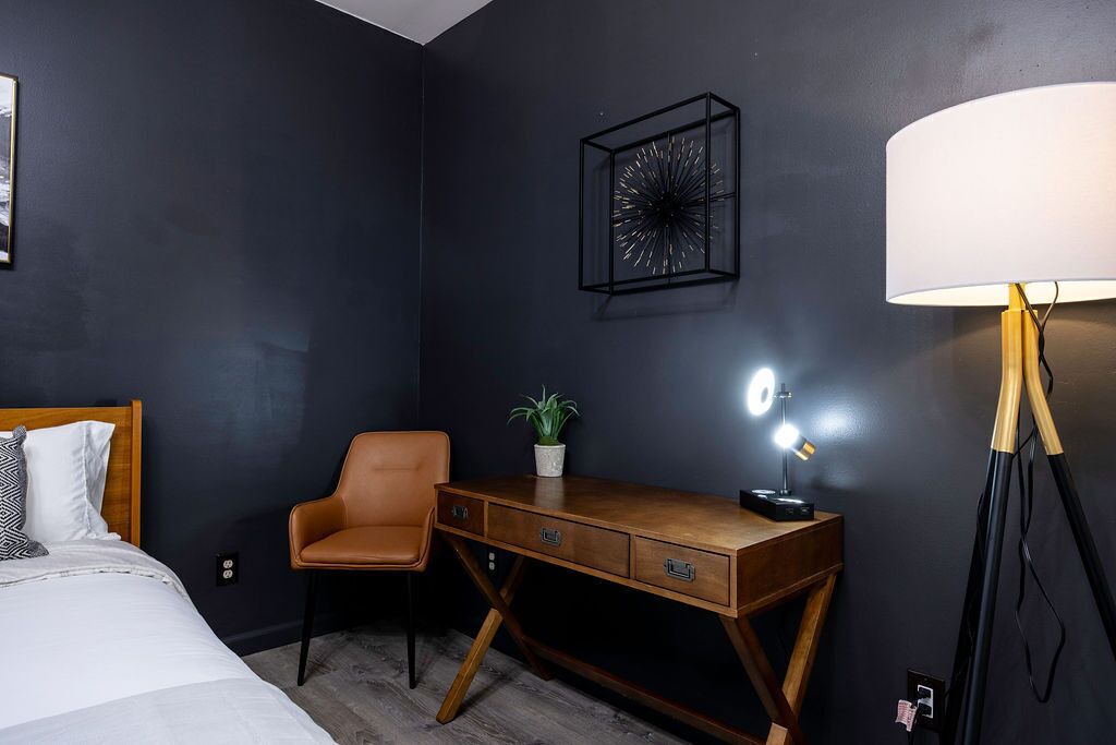 Photo of Bedroom in Miraloma