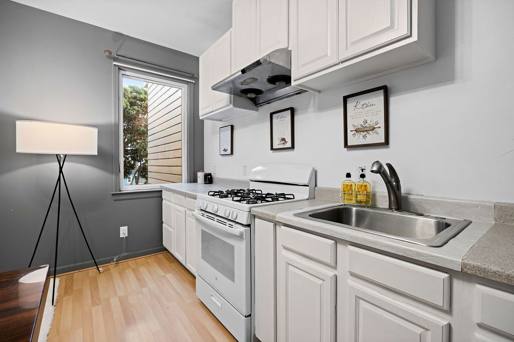 Photo of Kitchen in Miraloma
