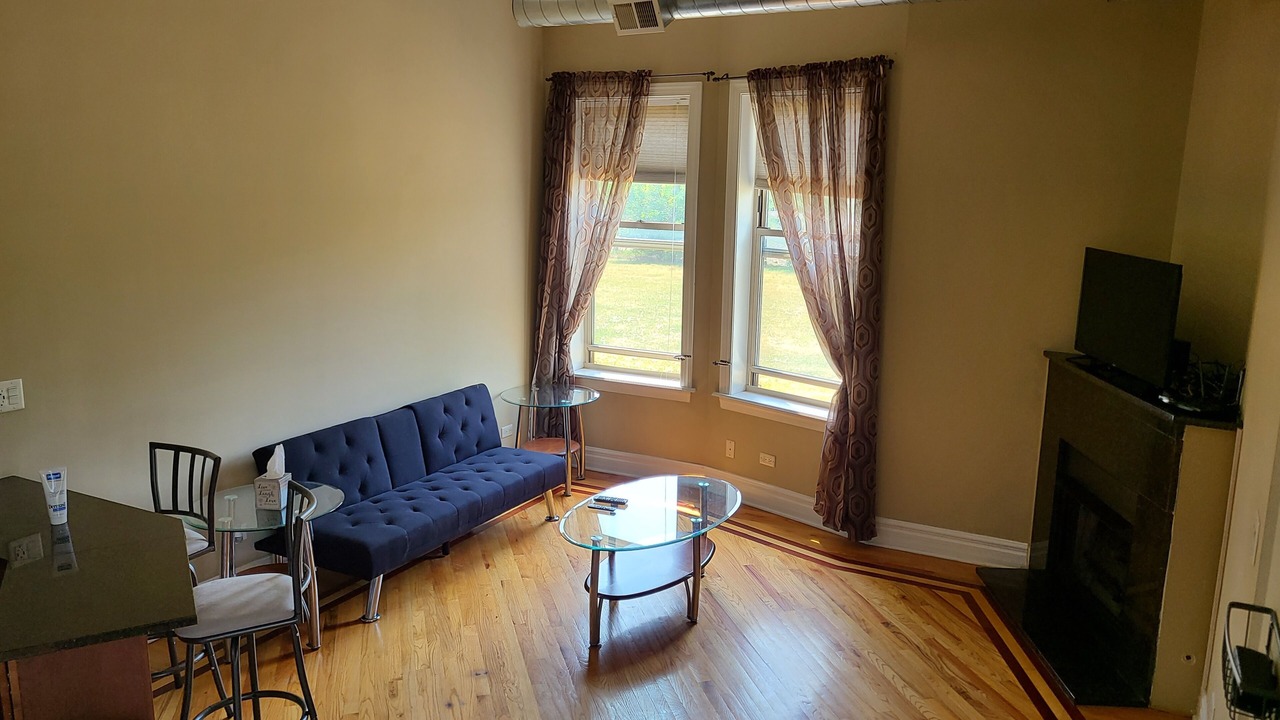 Photo of Livingroom in Grand Boulevard