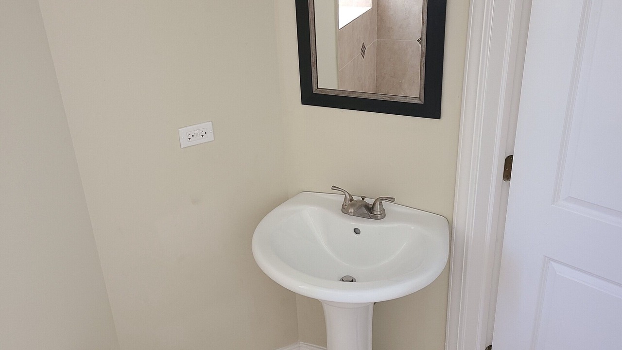 Photo of Bathroom in Grand Boulevard