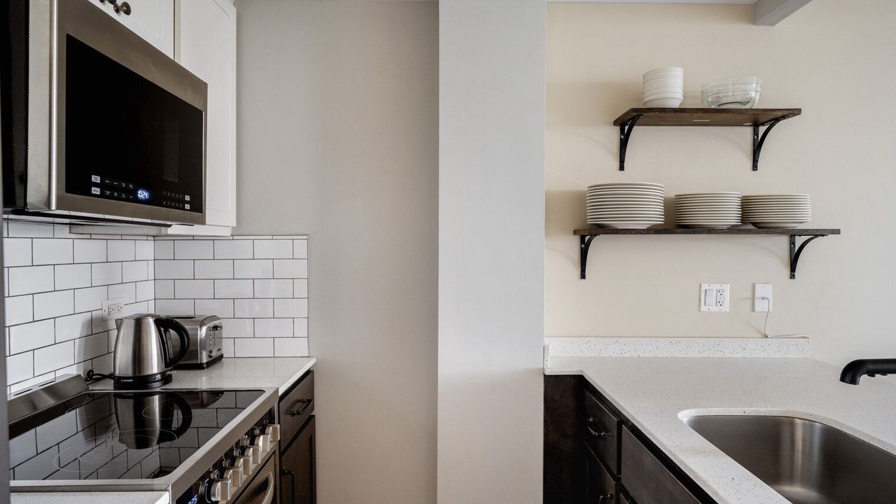 Photo of Kitchen in Edgewater Beach