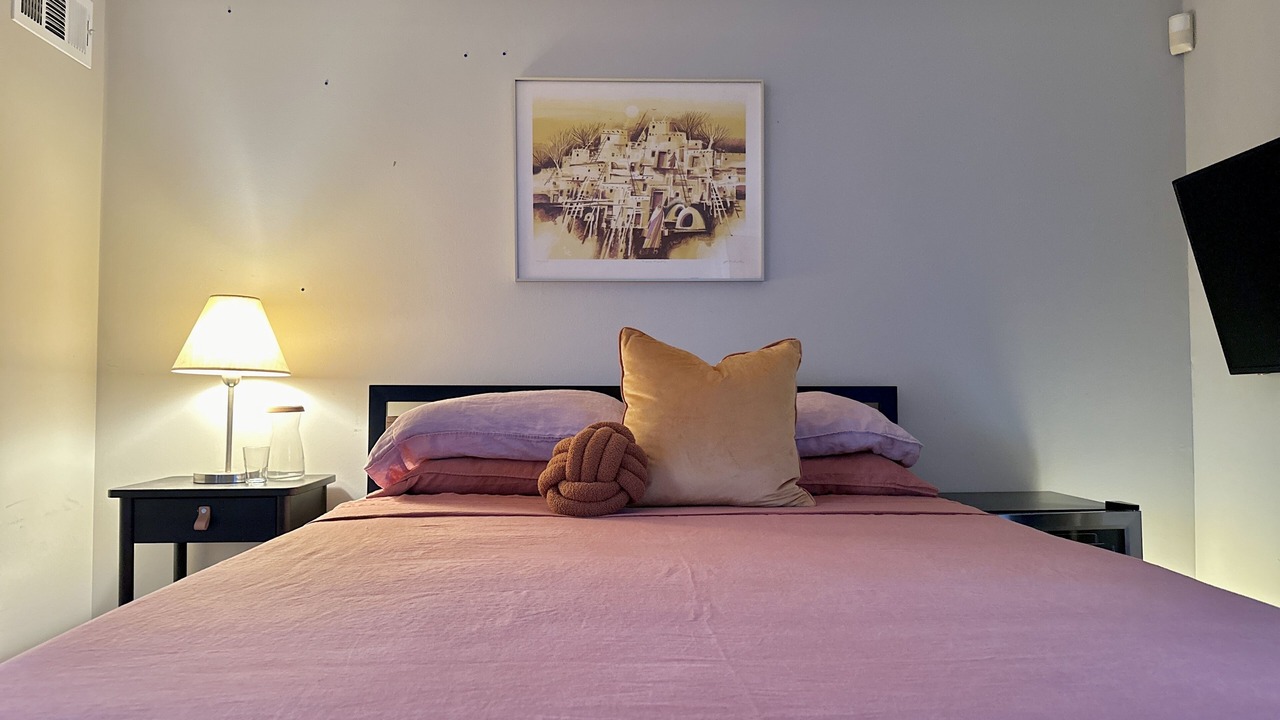 Photo of Bedroom in Pulaski Park