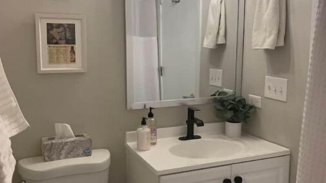 Photo of Bathroom in Pulaski Park