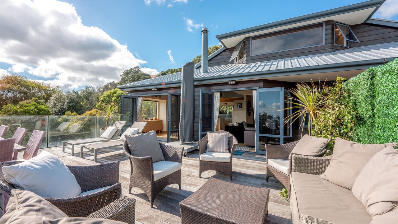 Photo of Patio Balcony in Onetangi