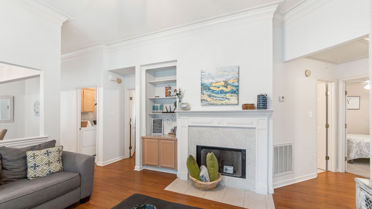 Photo of Livingroom in Lafayette