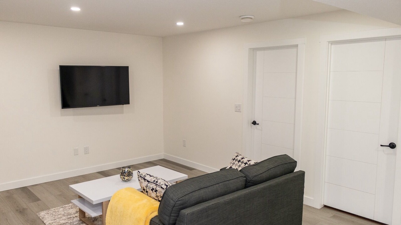 Photo of Livingroom in Airdrie