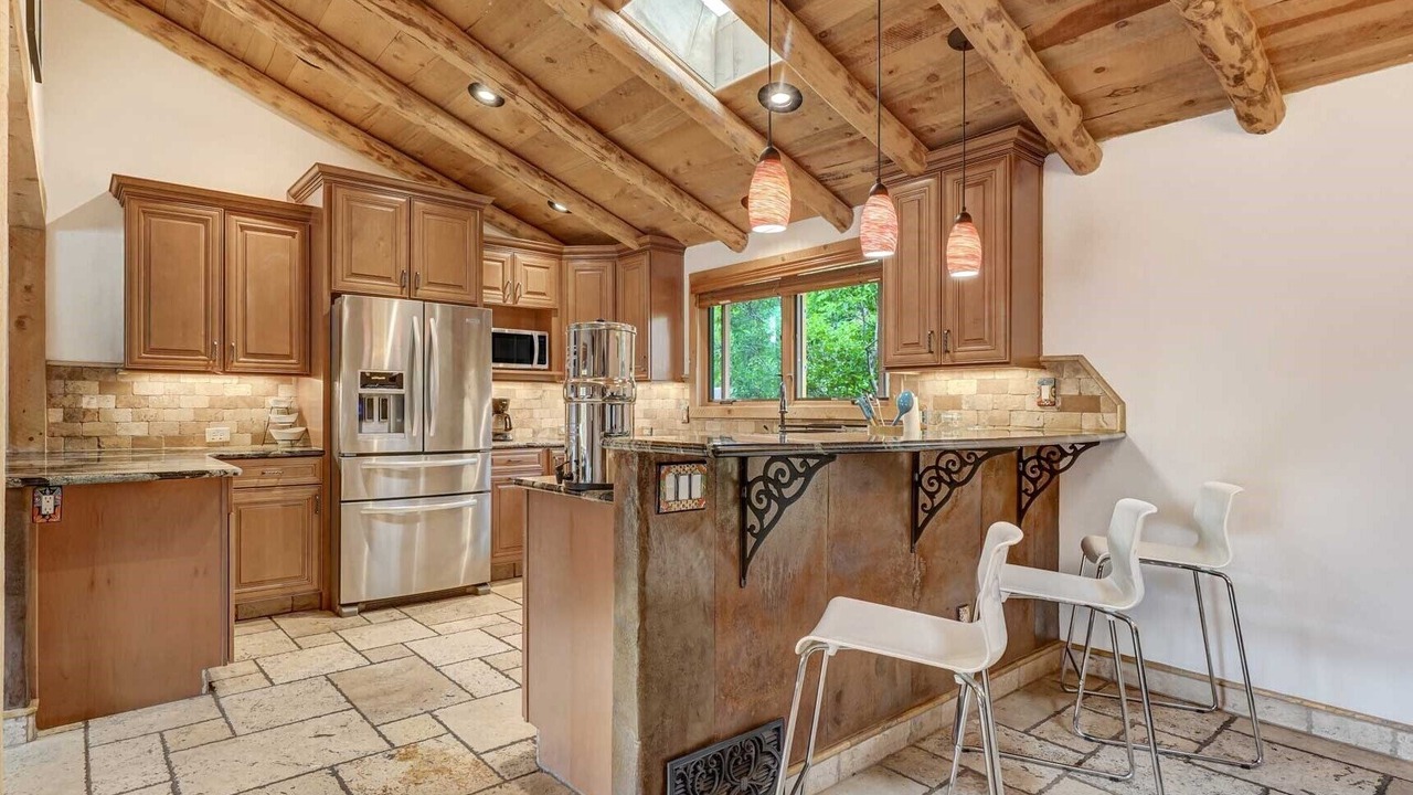 Photo of Kitchen in Pleasant Valley