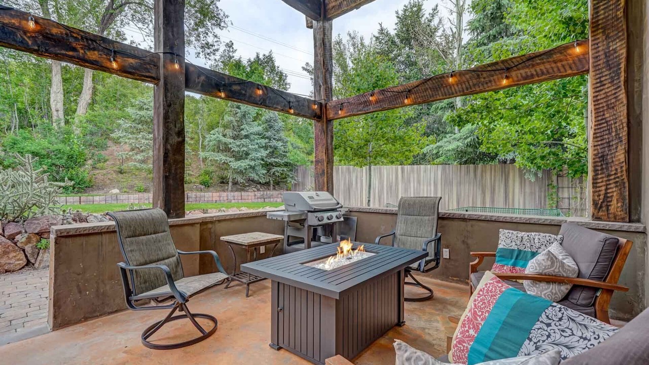 Photo of Patio Balcony in Pleasant Valley