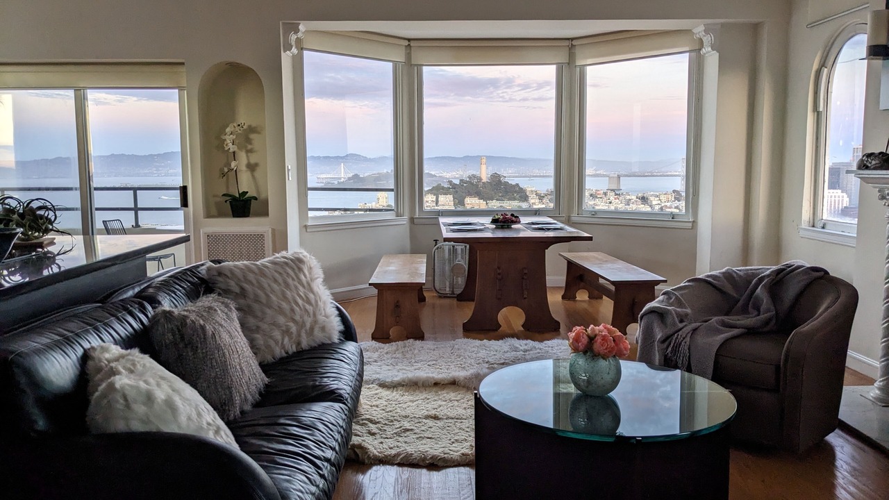 Photo of Bedroom in Russian Hill