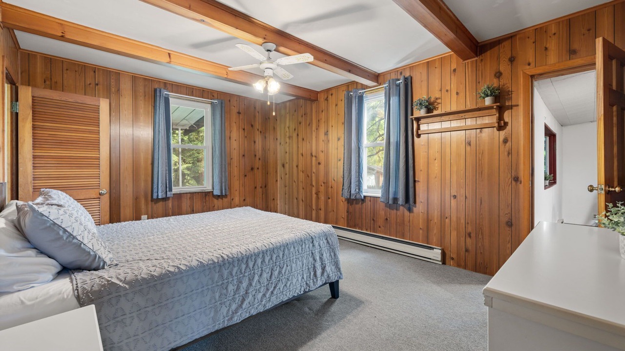 Photo of Bedroom in Mifflinburg
